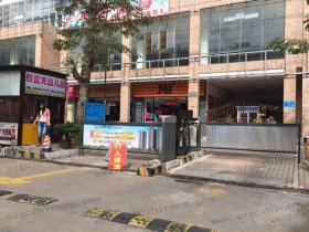 海南?？谲嚺谱R別加廣告道閘